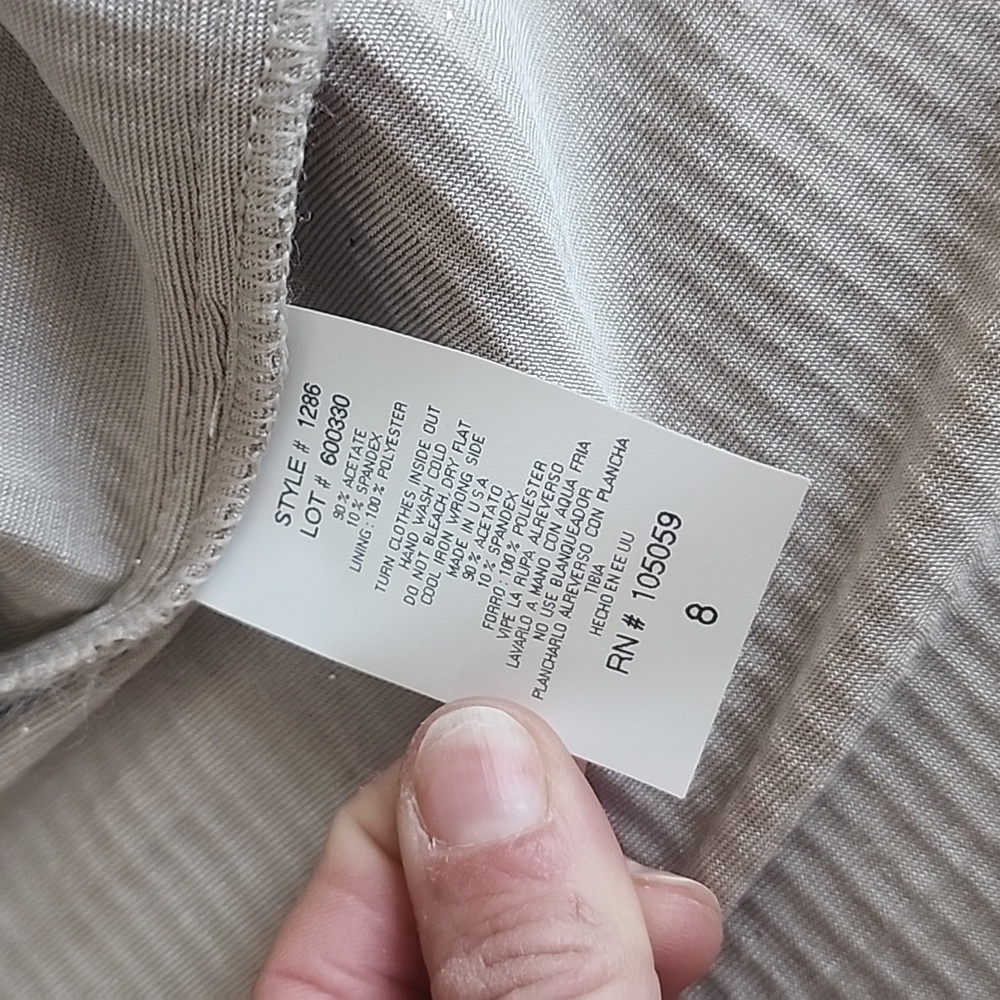 Y2K Xscape by Lawrence Kurtz Elegant Beige Shimmery Sleeveless Dress & Jacket - Picture 12 of 14